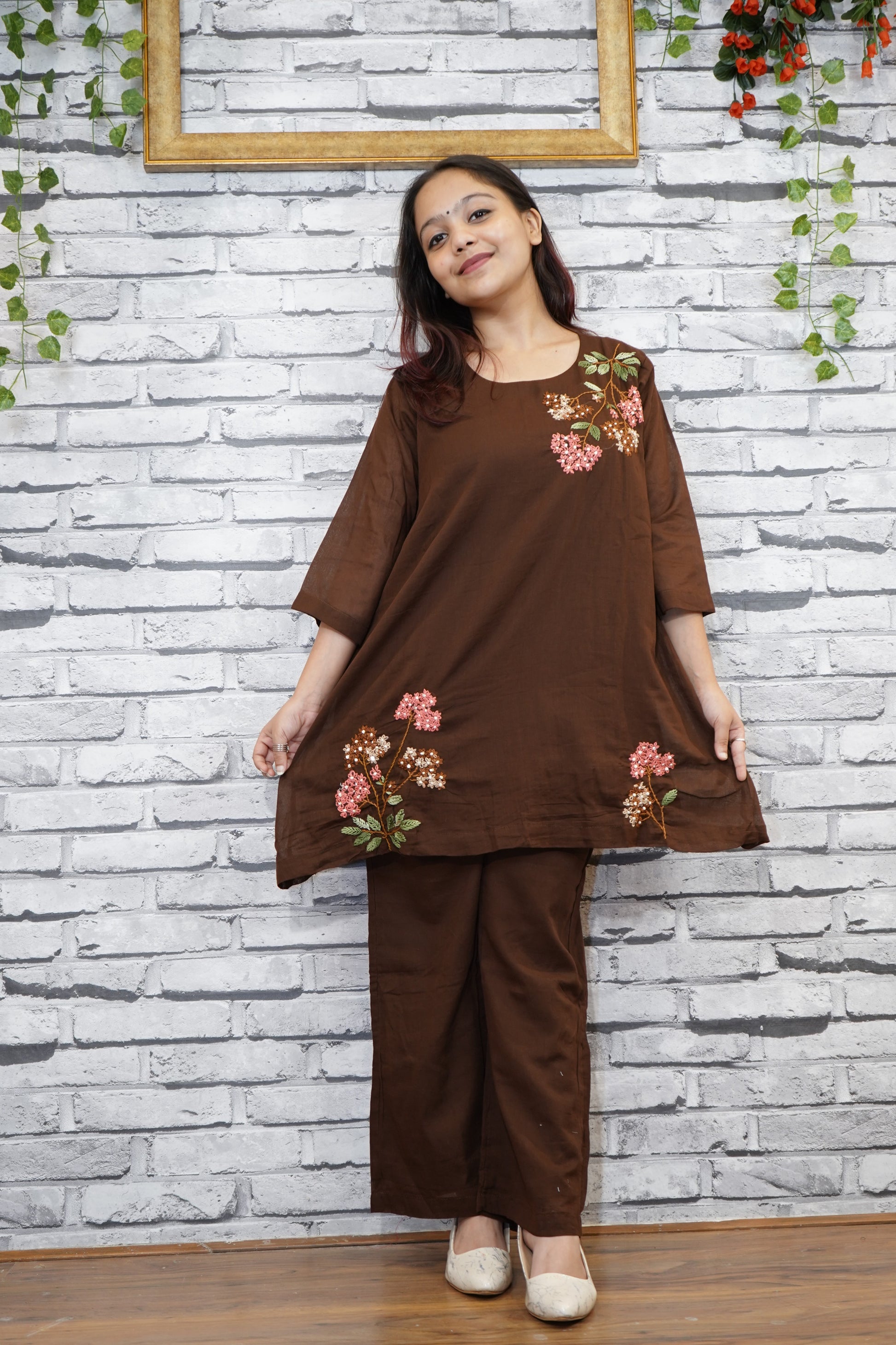 Mul Cotton Coord Set with Hand French Embroidery – Soft & Elegant Festive Wear