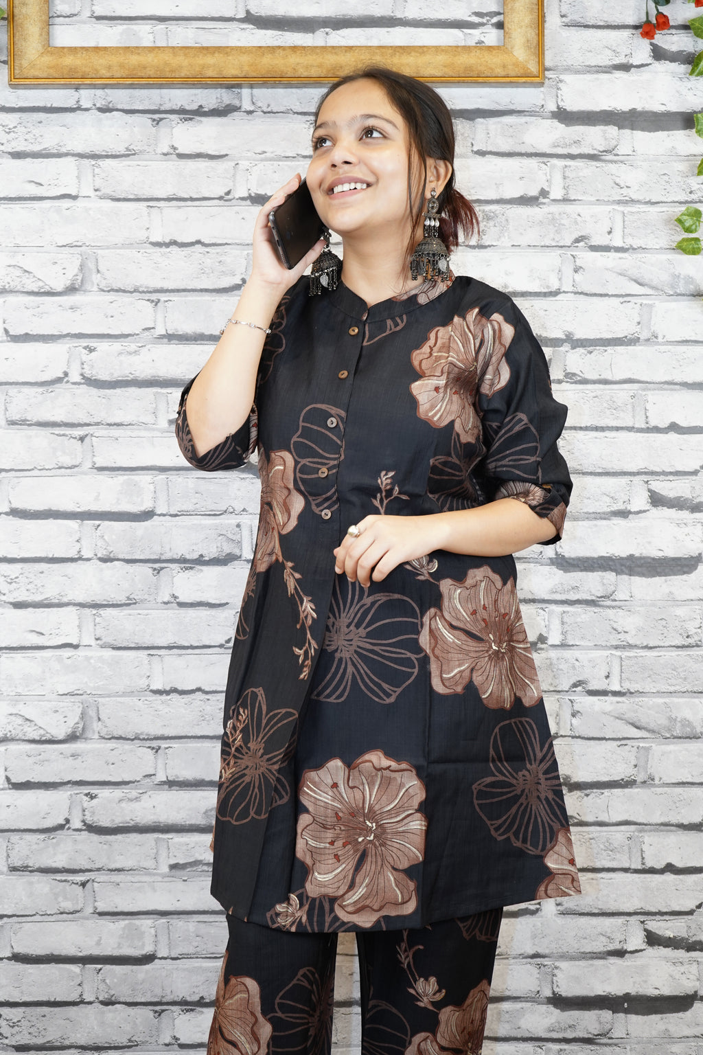 Women's Floral Black Rayon Cotton Cord Set – Kurti & Pant | Casual Ethnic Wear