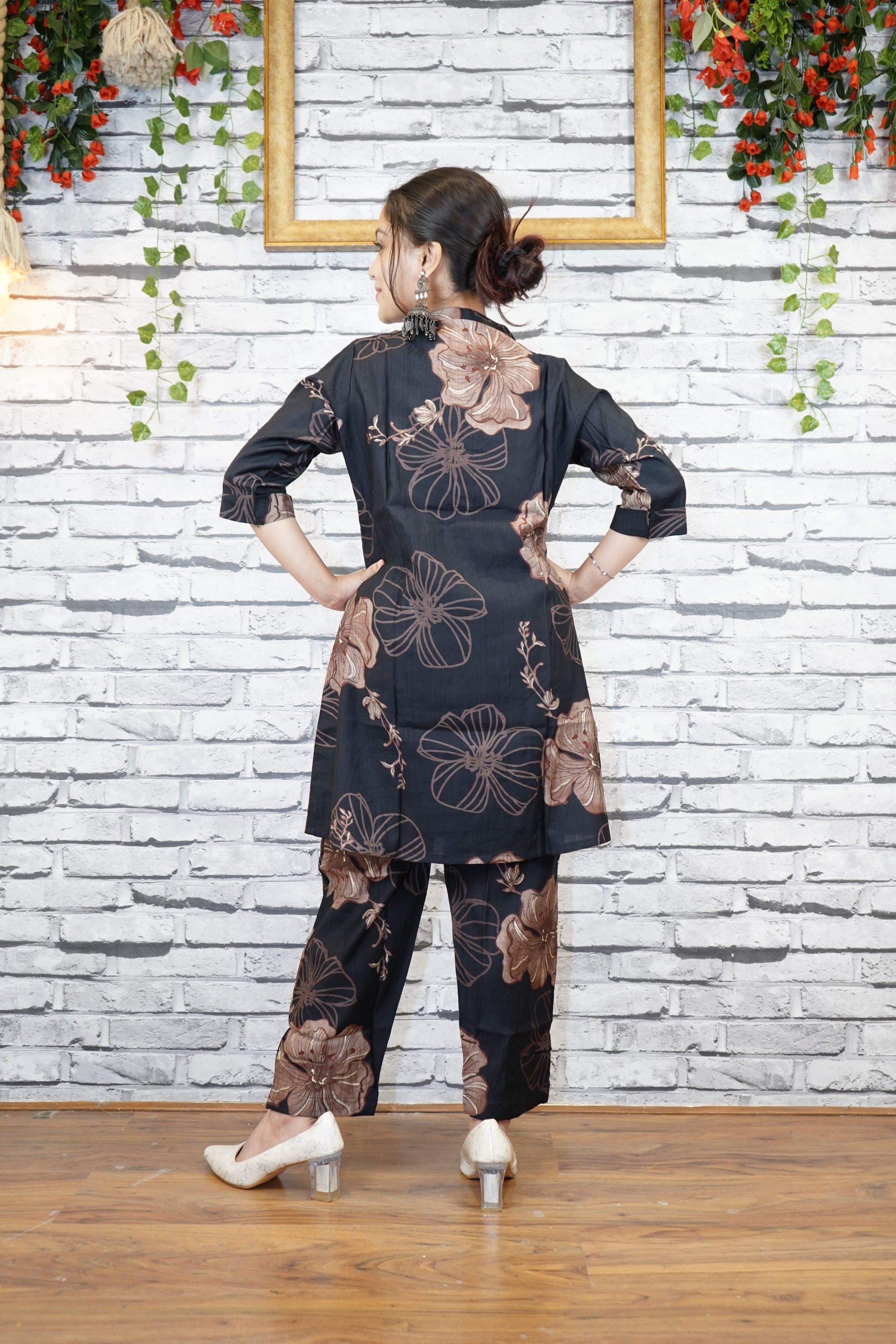 Women's Floral Black Rayon Cotton Cord Set – Kurti & Pant | Casual Ethnic Wear