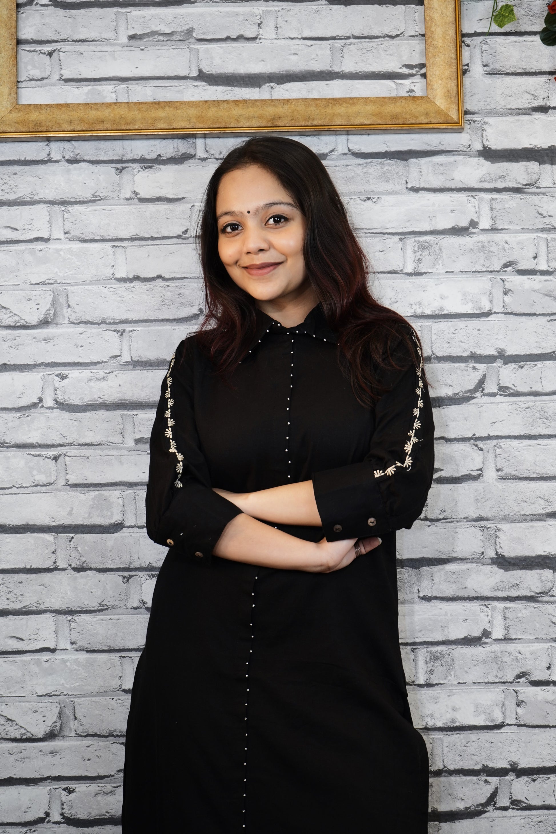 Solid Black Cotton Suit Set for Women, Detailed Sleeves