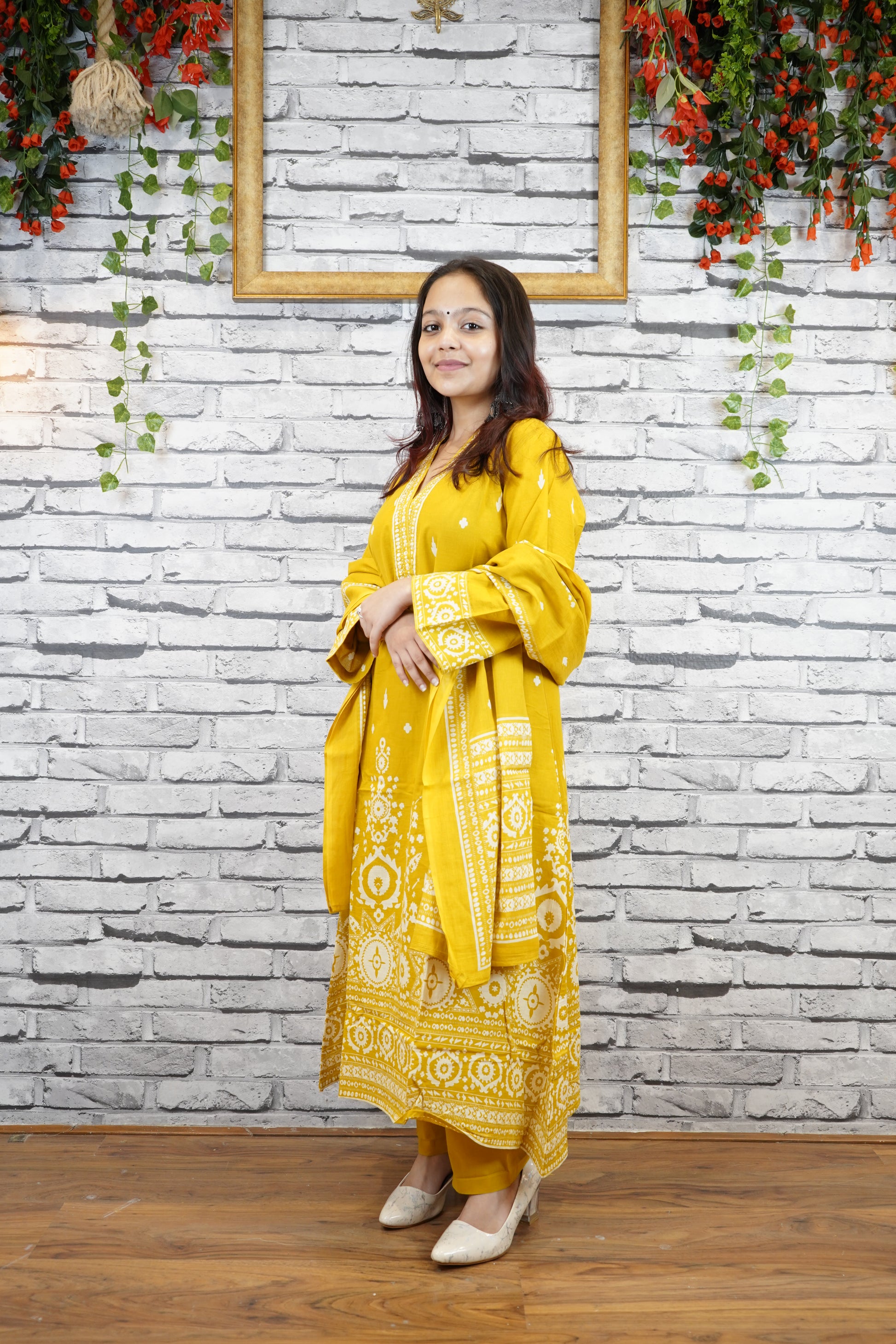 Mustard Yellow Cotton Printed Suit Set, Casual Ethnic Wear