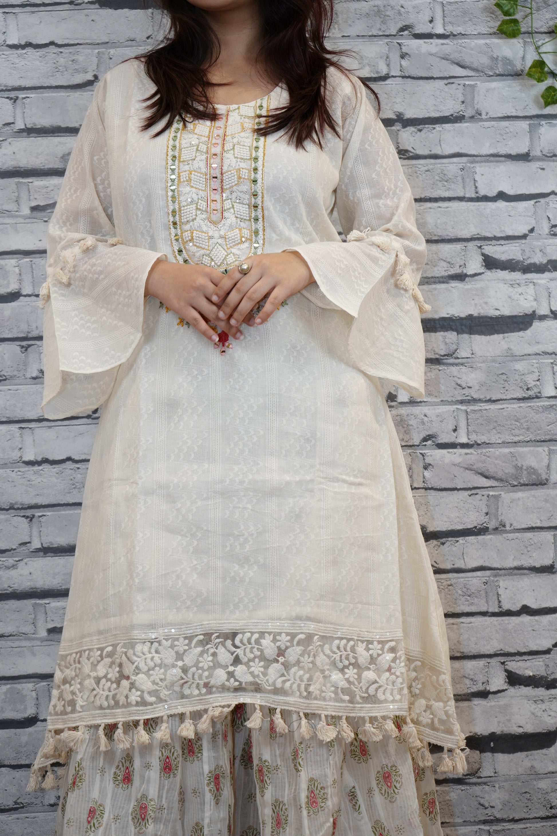 Women's White Linen Kurta with Embroidered Neckline & Lace Detailing | Ethnic Wear for Festive & Casual Occasions